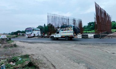 વિરપુર (જલારામ) ગામે નેશનલ હાઈવે ઉપરના સૌભાગ્ય હોટેલ ચોકડી પાસે નાલુ મોટુ કરવાનો પ્રશ્ન યથાવત”