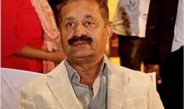 અનિરુદ્ધસિંહ જાડેજા જૂનાગઢ જેલમાં બપોરે 3 વાગ્યે પોપટ સોરઠિયા હત્યાકેસમાં સરેન્ડર કરશે અમિત ખૂંટ આત્મહત્યાકેસમાં પણ થઈ શકે ધરપકડ