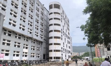 કરોડોનાં ખર્ચે બનેલી જૂનાગઢની સિવિલ હોસ્પીટલનાં અંધેર વહીવટથી દર્દીઓ પરેશાન