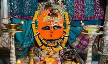 ગિરનાર અંબાજી મંદિરના મહંતપદ માટે દાવેદારી નોંધાવવાનો આજે છેલ્લો દિવસ : ગઈકાલ સુધીમાં 15 ફોર્મ રજુ થયા