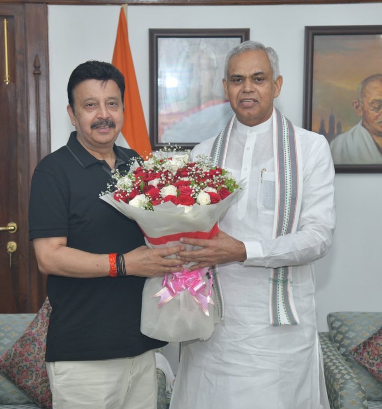 રાજ્યપાલ શ્રી આચાર્ય દેવવ્રતજીની શુભેચ્છા મુલાકાતે હરિયાણાના કેબિનેટ મંત્રી શ્રી રાવ નરબીર સિંહ