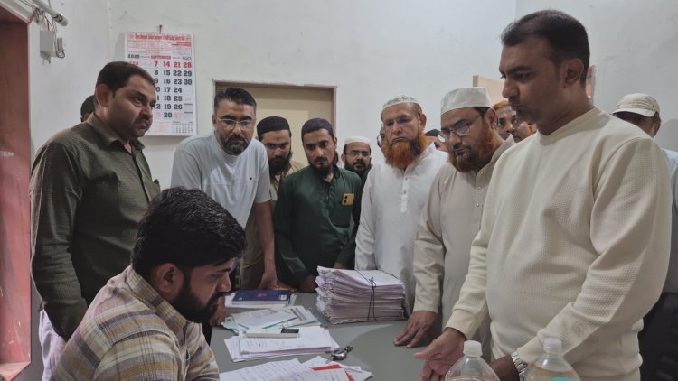 માંગરોળ હાસુજમાદાર મસ્જિદના ટ્રસ્ટીઓએ આવેદનપત્ર આપી ગુલિસ્તાન સ્કૂલનો ઈમલો ઉતારી લેવા માંગ કરી