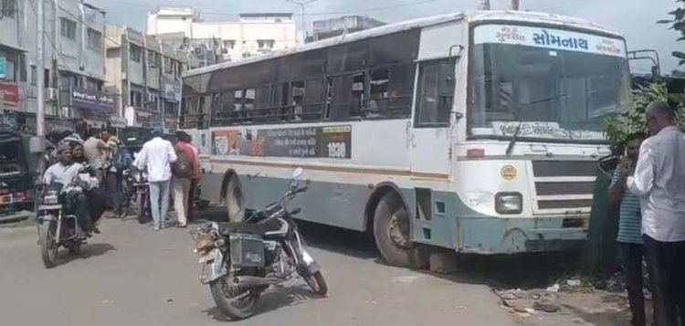 જુનાગઢમાં ST બસને નડ્યો અકસ્માત
