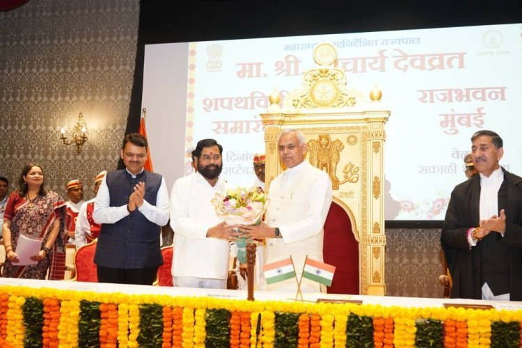 મહારાષ્ટ્રના રાજ્યપાલ તરીકે શપથ ગ્રહણ કરતા ગુજરાતના રાજ્યપાલશ્રી આચાર્ય દેવવ્રતજી