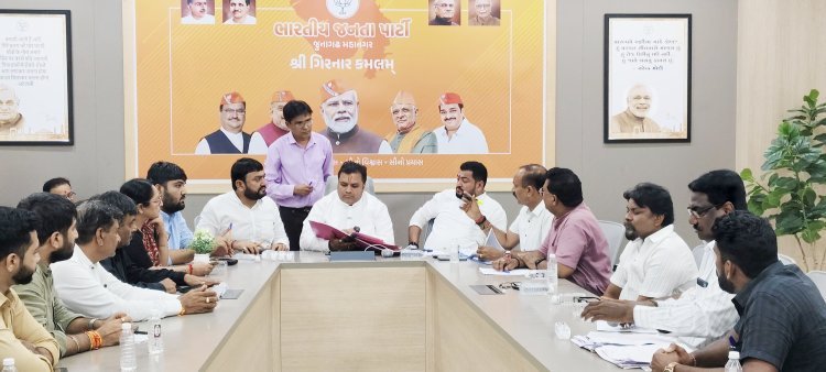 જૂનાગઢમાં સફાઈ કર્મચારીઓની હડતાલને પગલે