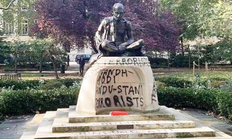 લંડનમાં ગાંધીજીની પ્રતિમાની તોડફોડ