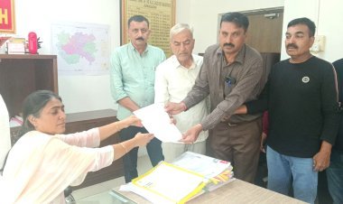 સર્વોદયનગર સોસયાટી જાેષીપરામાં લઘુમતીને મકાન નહીં આપવા આવેદનપત્ર અપાયું