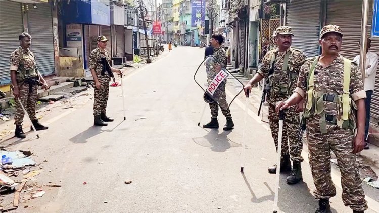 કટકમાં દુર્ગા વિસર્જન દરમ્યાન હિંસા ફાટી નીકળી : કર્ફયુ : આજે બંધનું એલાન