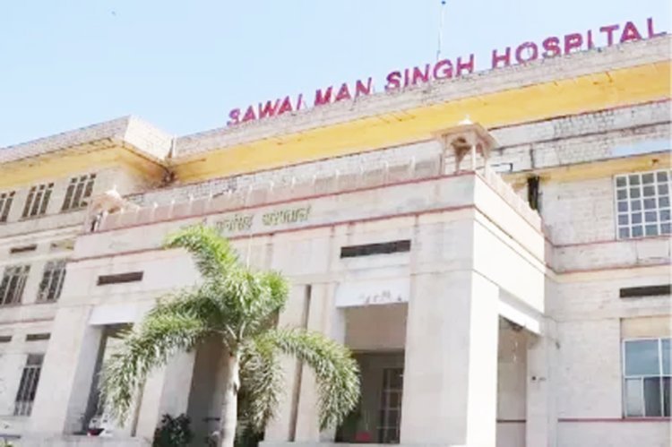 જયપુરની સવાઈ માનસીંહ હોસ્પિટલમાં પ્રચંડ આગ ફાટી નીકળતા ૮ દર્દીઓના કરૂણ મોત