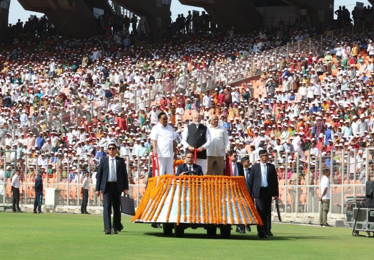 વિકસિત ભારતનો અમૃતકાળ: સેવા, સુશાસન, ગરીબ કલ્યાણના 24 વર્ષ