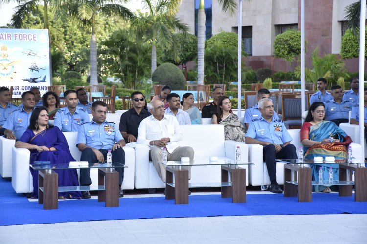 મુખ્યમંત્રી શ્રી ભૂપેન્દ્ર પટેલની ઉપસ્થિતિમાં ગાંધીનગરના સાઉથ વેસ્ટર્ન એર કમાન્ડ ખાતે ભારતીય વાયુ સેનાની ૯૩મી વર્ષગાંઠની ગરિમામય ઉજવણી સંપન્ન