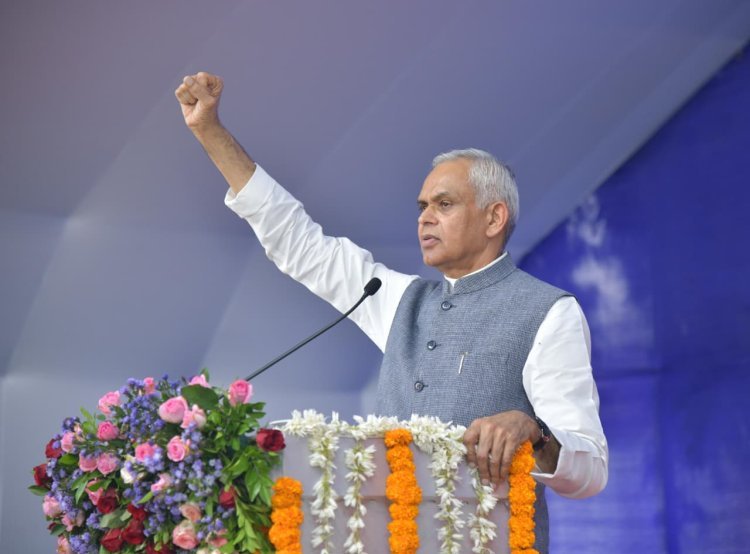 પ્રાકૃતિક કૃષિ અપનાવી પ્રકૃતિ અને ઈષ્ટ દેવની ખરા અર્થમાં પૂજા કરવા રાજયપાલશ્રી દેવવ્રતજીનું આહ્વાન