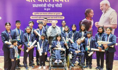 દિલ્હીમાં ‘વીર બાળ દિવસ‘ની ઉજવણી : વડાપ્રધાને ૨૦ બહાદુર બાળકોને ‘પ્રધાનમંત્રી રાષ્ટ્રીય બાળ પુરસ્કાર‘થી સન્માનિત કર્યા