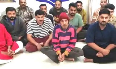 જૂનાગઢ શહેરમાં ઢાલ રોડ પર ચાલતા ગેરકાયદેસર કતલખાના પર પોલીસના દરોડા : ૧ર વિરૂધ્ધ ગુનો દાખલ