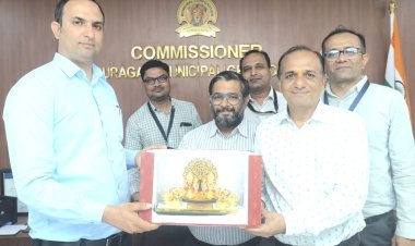 જૂનાગઢ કો. કો. બેન્ક દ્વારા કમિશ્નર  તેજસ પરમારના જન્મ દિવસની ઉજવણી