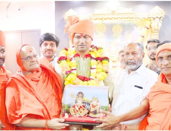 ગુજરાત પ્રદેશ ભાજપનાં નવનિયુક્ત મહામંત્રી પ્રશાંત કોરાટની જૂનાગઢ ખાતે ગોળતુલા કરવામાં આવી