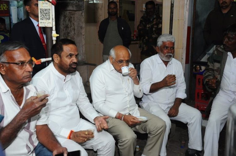 સાસણમાં મુખ્યમંત્રી ભૂપેન્દ્ર પટેલે બાકડે બેસી ચ્હાની ચુસ્કી લેતા લોકો બન્યા આનંદવિભોર