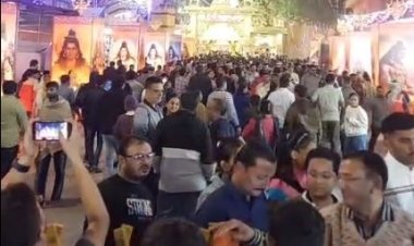 મહાશિવરાત્રીના મેળાના પ્રારંભની પૂર્વ સંધ્યાએ હજારો શહેરીજનો ભવનાથમાં ઉમટી પડ્યા હતા