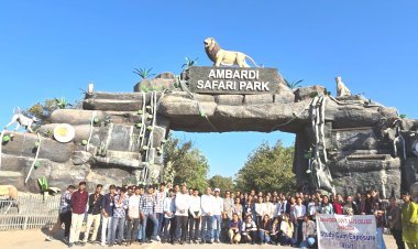 બહાઉદ્દીન સરકારી વિનયન કોલેજ, જૂનાગઢના વિદ્યાર્થીઓ માટે લર્નિંગ એન્ડ એક્સપોઝર કમ સ્ટડી ટુર અંતર્ગત રાષ્ટ્રીય સેમિનારમાં સહભાગિતા