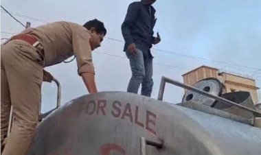 સફેદ દૂધનો કાળો કારોબાર : જૂનાગઢમાં કેમીકલયુકત નકલી દૂધ ભરેલુ ટેન્કર ઝડપાયું જૂનાગઢનું ફુડ વિભાગ કોમામાં ? દૂધનો રીપોર્ટ ૬ મહીના પછી આપશે !!!