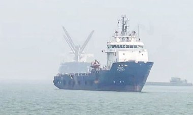 ૮૧૦૦૦ મેટ્રીકટન ખનીજતેલ લઈને ત્રીજુ જહાજ ગુજરાત પહોંચ્યું