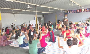 જૂનાગઢ જીલ્લાના બિલખા ગામે યોગ જાગૃતિ કાર્યક્રમ સાથે કેન્સર અંગે માર્ગદર્શન કાર્યક્રમ યોજાયો