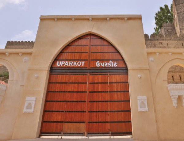 નાયબ મુખ્યમંત્રી હર્ષ સંઘવીએ રાજ્યના વિવિધ પ્રવાસન અને યાત્રાધામોના વિકાસ માટે એક જ દિવસમાં રૂ. ૨૮.૬૮ કરોડના કામોને આપી મંજૂરી