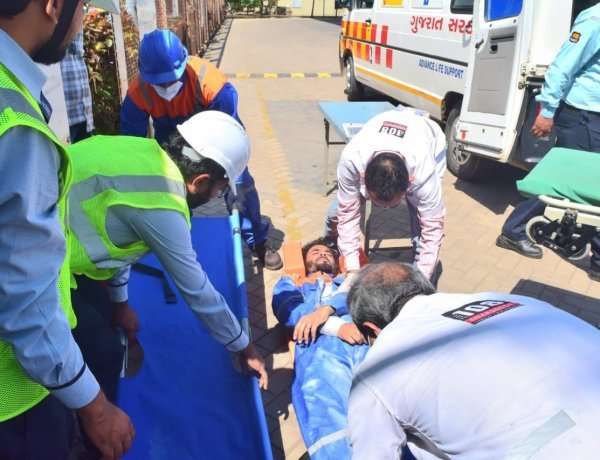 જૂનાગઢમાં ટોરેન્ટ ગેસ કંપની ખાતે મોકડ્રીલ યોજાઈ