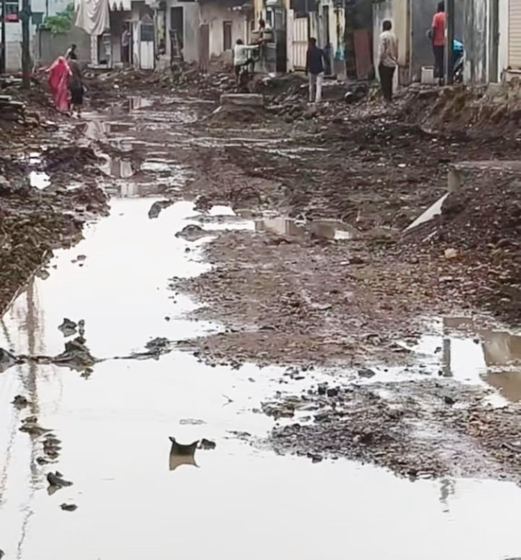 માવઠા દ્વારા કુદરતે ચેતવણી આપી દીધી...!!!  જૂનાગઢમાં યુધ્ધના ધોરણે માર્ગોની કામગીરી નહીં કરવામાં આવે તો ભયંકર સ્થિતિ નિર્માણ થશે