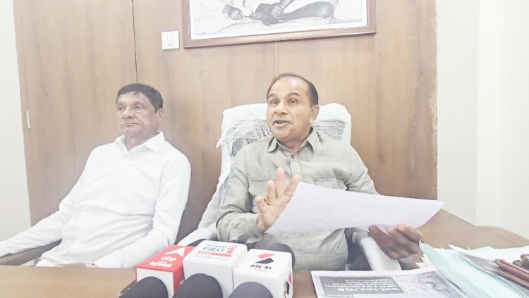 વેરાવળ પાલિકામાં માલ સામાનની ખરીદીમાં રૂા. ૧.૫ કરોડની ગેરરીતિનો કોંગ્રેસે આક્ષેપ કરતા ચકચાર