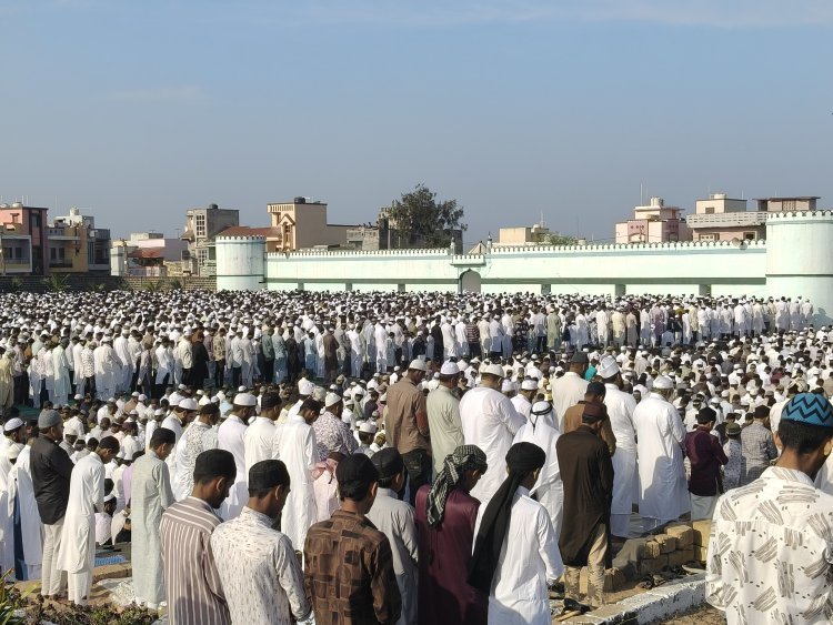 માંગરોળમાં ઈદૂલ ફીત્રની ઉમળકાભેર ઉજવણી કરવામાં આવી