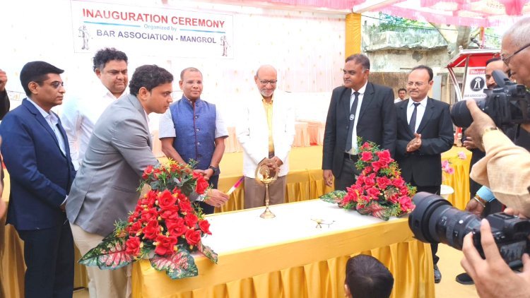 માંગરોળ ખાતે ડીસ્ટ્રીકટ જજ શ્રી બી.જી. દવેના વરદ્હસ્તે સિનીયર સિવીલ કોર્ટનું ઉદ્ઘાટન કરાયું