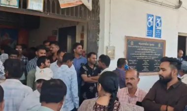 વીડીયો ઉતારવા પ્રશ્ને જૂનાગઢ મનપા કચેરીએ અરજદાર-કર્મચારી વચ્ચે બબાલ - મારમાર્યા અંગેના સામસામા આક્ષેપો : પોલીસ ફરીયાદ નોંધાઈ