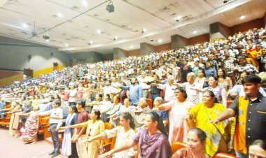 હેમુ ગઢવી હોલમાં ‘હું ચોક્કસ મતદાન કરીશ‘નો મંત્ર ગુંજ્યો