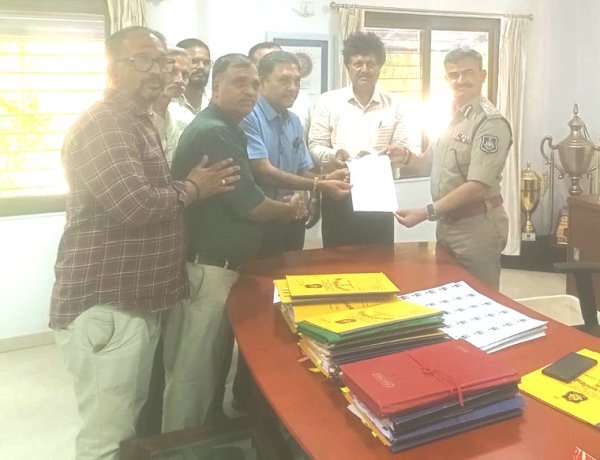 જૂનાગઢ શહેરમાં આગામી ગુરૂવારે યોજાનારી સનાતન ધર્મની રેલીને રદ્દ કરવા રેન્જ આઈજીને જૈન સમુદાયની રજુઆત 