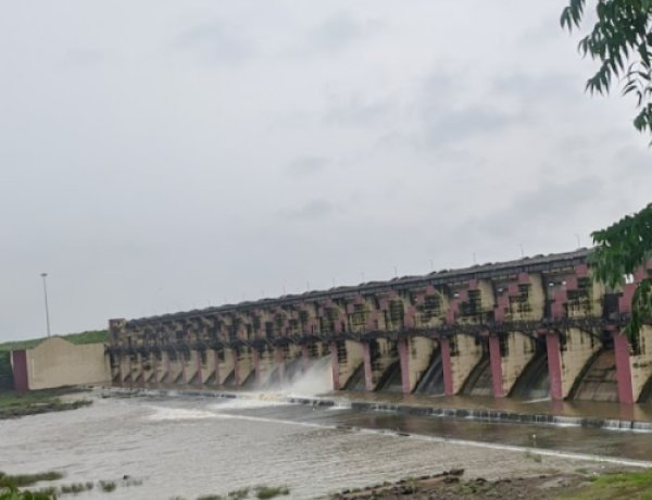 બાદલપુર ખાતેના ઓઝત -૨ ડેમની મરામત કામગીરી કરાશે : નદીકાંઠાના જૂનાગઢ જીલ્લાના ૩૮ અને પોરબંદરના ૧૧ ગામોના લોકોને સાવચેત રહેવા અને નદીના પટમાં ન જવા માટે અપીલ