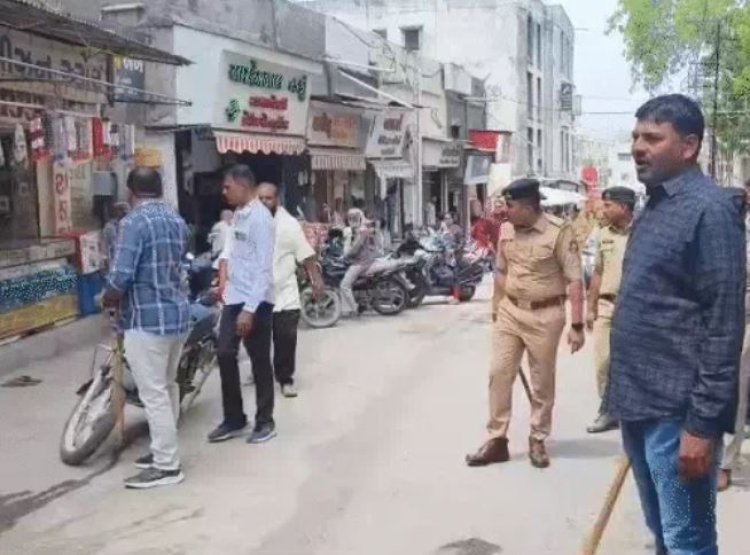 જૂનાગઢ એ ડિવિઝન પોલીસનું વિવિધ વિસ્તારોમાં ફૂટ પેટ્રોલિંગ