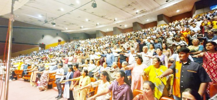 હેમુ ગઢવી હોલમાં ‘હું ચોક્કસ મતદાન કરીશ‘નો મંત્ર ગુંજ્યો