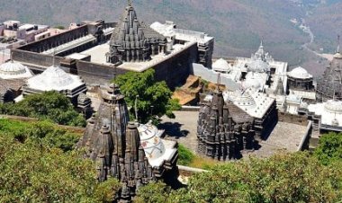 ફરવા માટે જૂનાગઢ શહેર પ્રવાસીઓ માટે પહેલી પસંદ જૂનાગઢની મુલાકાતે આવનારા પ્રવાસીઓની સંખ્યામાં છેલ્લા પાંચ વર્ષમાં ભારે વધારો