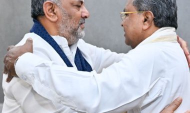 કર્ણાટકમાં કલાઈમેકસ : સિદ્ધારમૈયાએ મુખ્યમંત્રીપદેથી રાજીનામુ આપ્યું : શિવકુમાર નવા મુખ્યમંત્રી બનશે