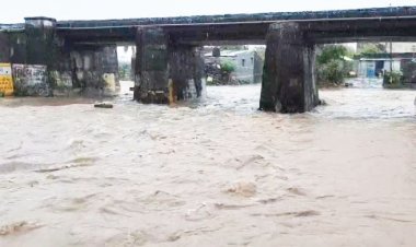 કેશોદમાં મેઘતાંડવ : ધોધમાર વરસાદથી જનજીવન અસ્તવ્યસ્ત, નદી-નાળા છલકાયા
