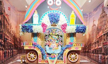 અષાઢી બીજ-રથયાત્રાના પાવન પર્વે શ્રીકષ્ટભંજનદેવને જગન્નાથજી થીમ આધારિત અલૌકિક શણગાર