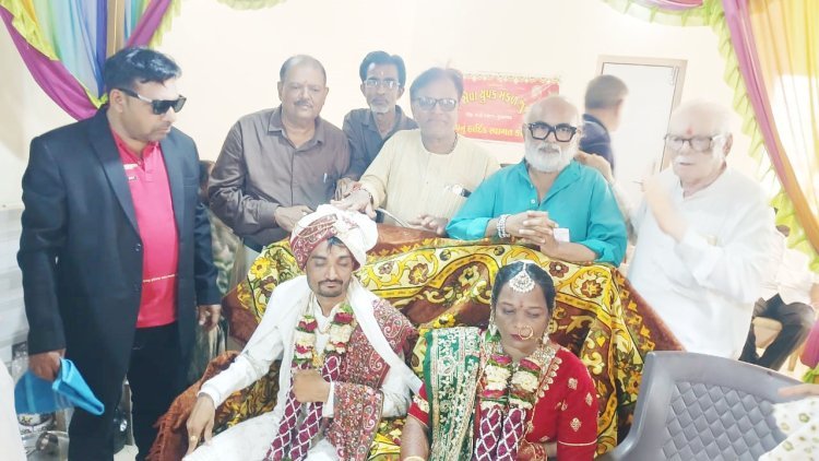 સત્યમ સેવા યુવક મંડળ ટ્રસ્ટ-જૂનાગઢ દ્વારા વાણંદ જ્ઞાતિની  દીકરીના એ.ટી.એમ. લગ્ન  યોજાયા