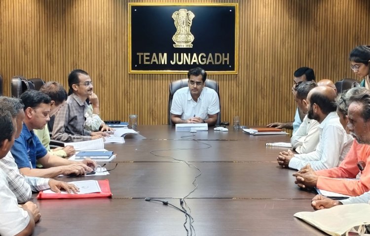 જૂનાગઢમાં જિલ્લામાં પ્રાકૃતિક કૃષિને વેગ આપવા જિલ્લા કલેક્ટર યોગેશ ચૌધરીના અધ્યક્ષ સ્થાને સમીક્ષા યોજાઈ