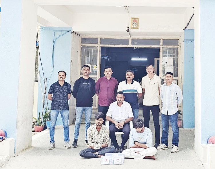 વરવાળામાં 5.50 લાખની ચોરીનો પર્દાફાશ કરતી પોલીસ : મામાની દુકાનમાં ભાણેજની હાથફેરી : બે શખ્સો ઝડપાયા