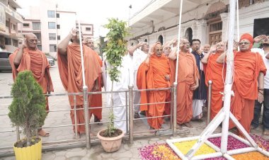 જૂનાગઢમાં શ્રી સ્વામિનારાયણ મુખ્ય મંદિર ખાતે સ્વાતંત્ર્ય પર્વની ઉજવણી