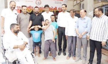 શ્રીજી દિવ્યાંગ એન્ડ ચેરીટેબલ ટ્રસ્ટ સંચાલિત સંસ્થાની શુભેચ્છા મુલાકાત લેતા ઉર્જા મંત્રી કૌશિક વેકરીયા