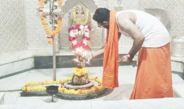 શ્રાવણ માસના બિજા સોમવારના દ્વાદશ જયોતિલીંગ નાગેશ્વર મહાદેવનું મંદિરે વહેલી સવારે મહા આરતીમાં શિવ ભક્તો ઉમટ્યા 
