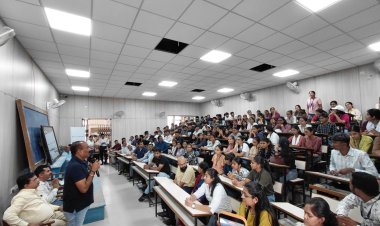 જૂનાગઢમાં ‘ખેલો ઈન્ડિયા સંવાદ’ યોજાયો, યુવાનો અને ખેલાડીઓ વચ્ચે સીધો સંવાદ