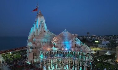 શ્રાવણ માસનાં ત્રીજા સોમવારે સોમનાથ મહાદેવ મંદિરે ભાવિકો ઉમટી પડયા